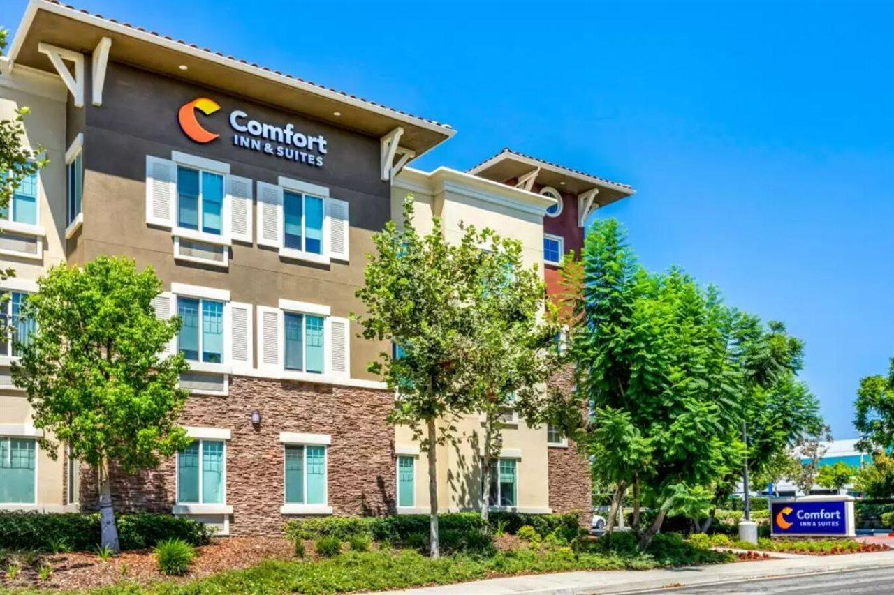 Comfort Inn & Suites Near Ontario Airport Ngoại thất bức ảnh