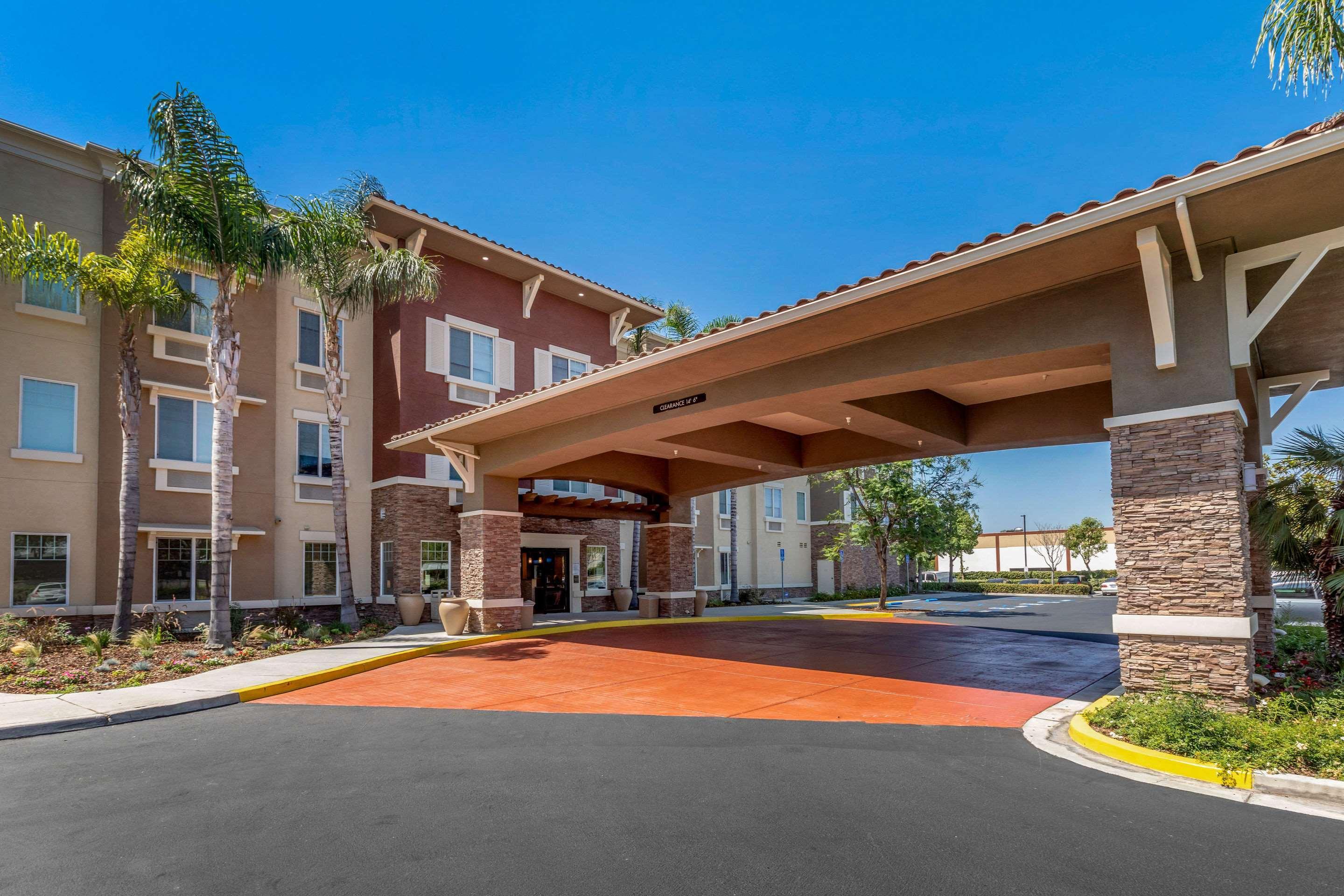 Comfort Inn & Suites Near Ontario Airport Ngoại thất bức ảnh