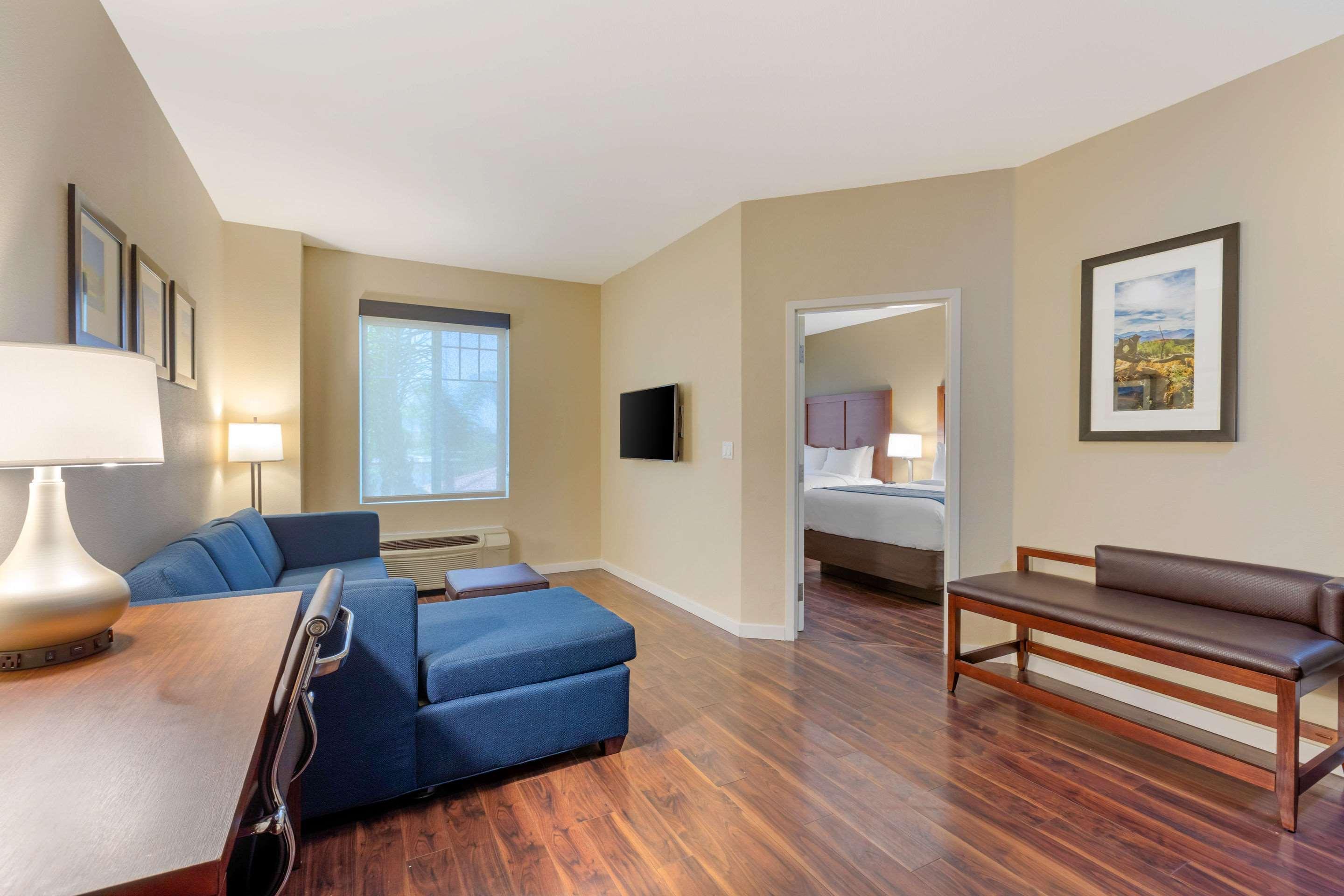 Comfort Inn & Suites Near Ontario Airport Ngoại thất bức ảnh