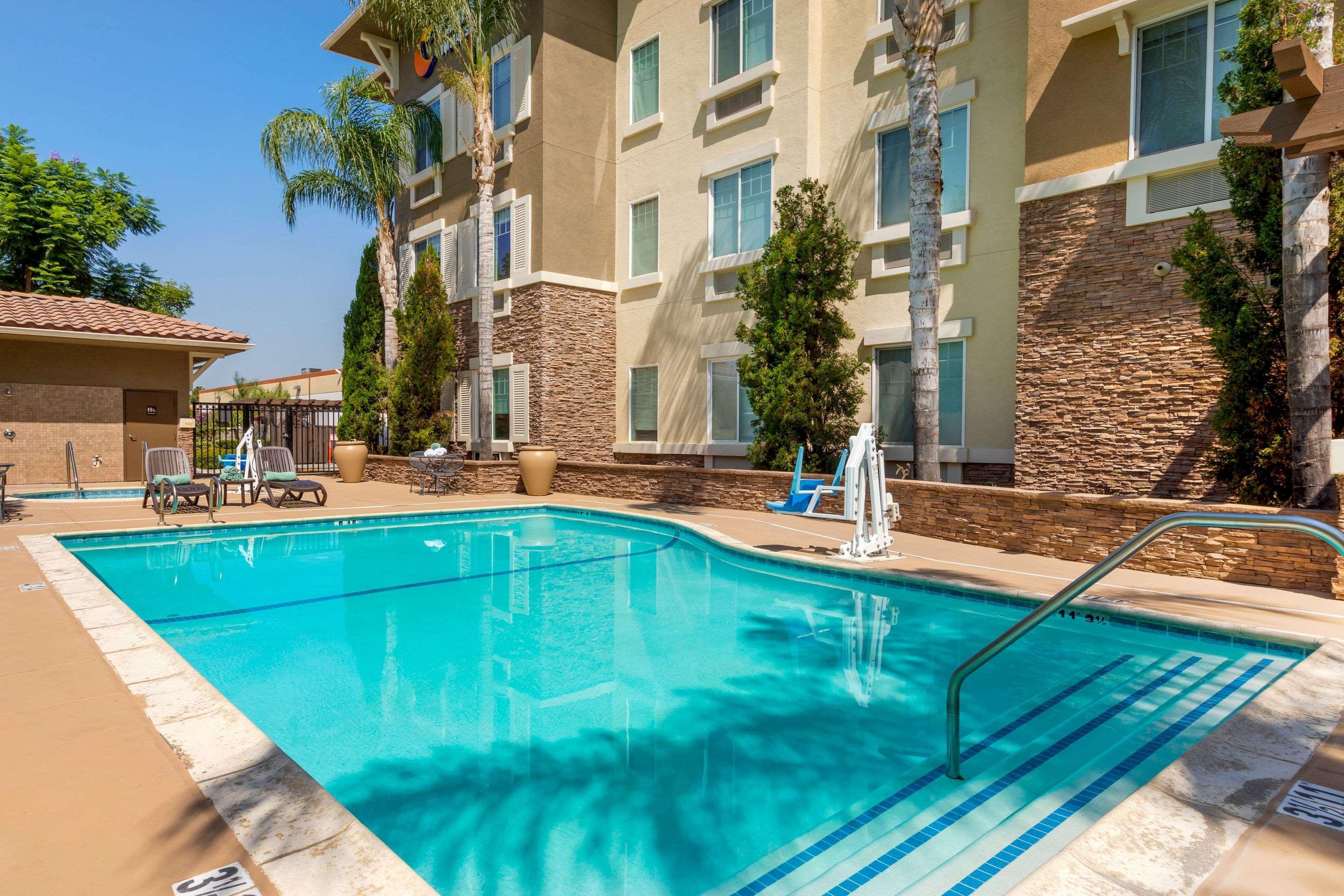 Comfort Inn & Suites Near Ontario Airport Ngoại thất bức ảnh