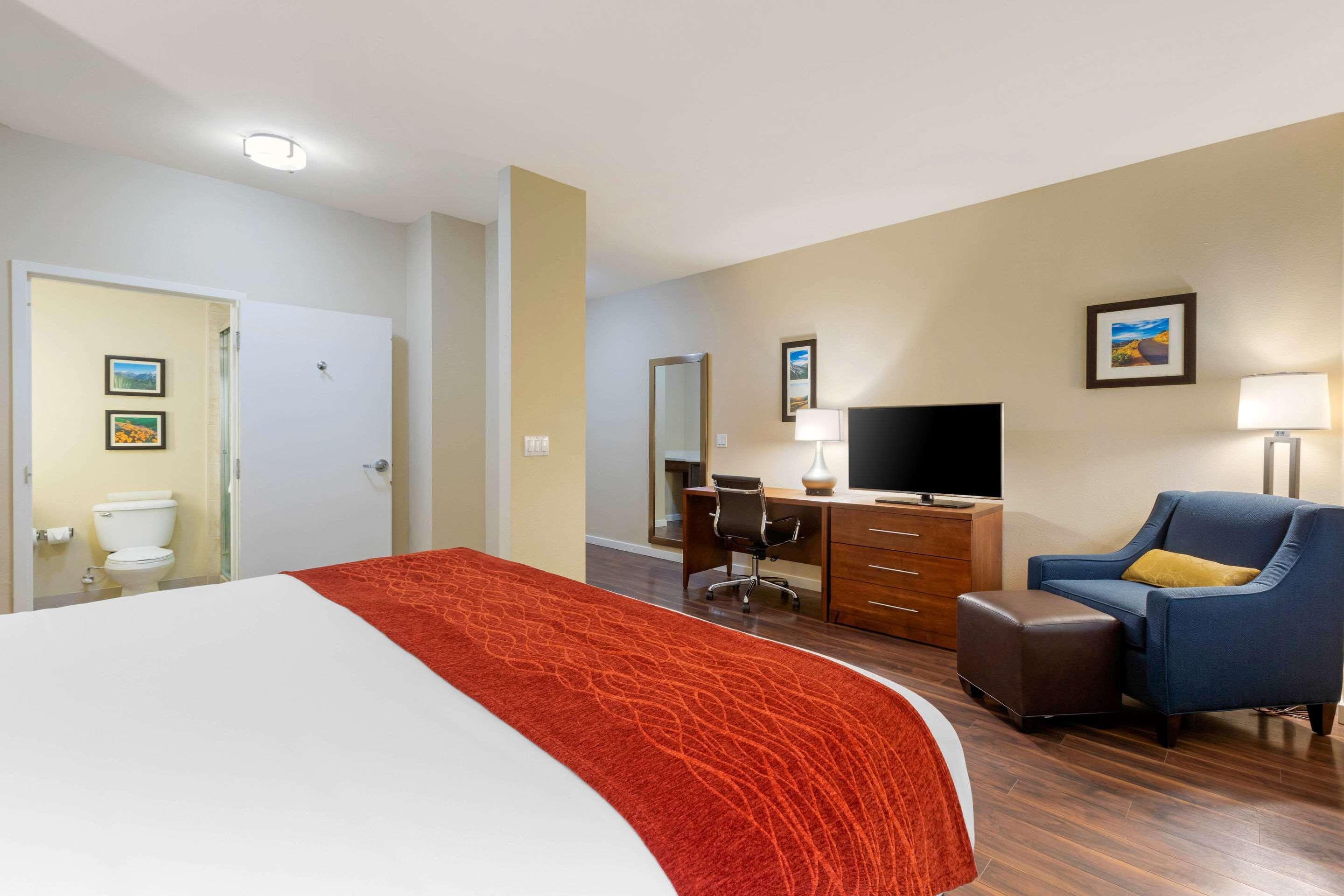 Comfort Inn & Suites Near Ontario Airport Ngoại thất bức ảnh