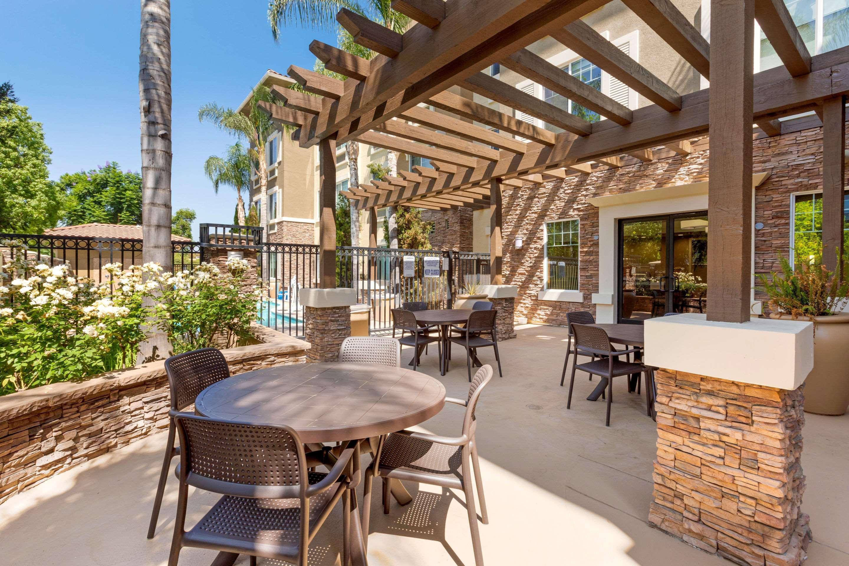 Comfort Inn & Suites Near Ontario Airport Ngoại thất bức ảnh