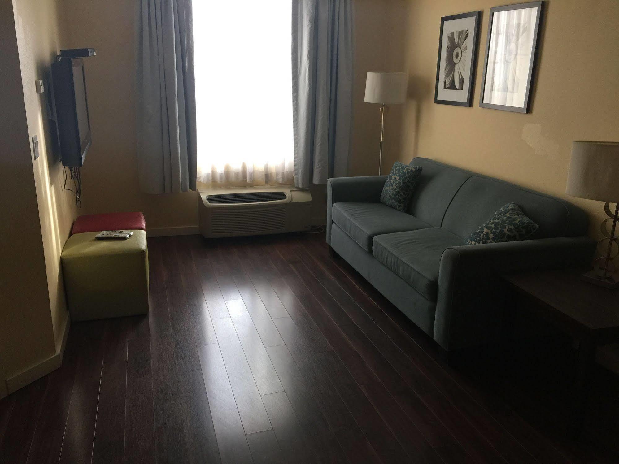 Comfort Inn & Suites Near Ontario Airport Ngoại thất bức ảnh