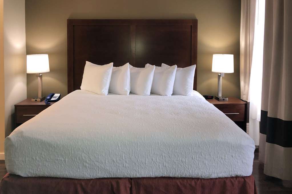 Comfort Inn & Suites Near Ontario Airport Phòng bức ảnh